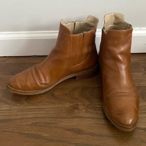 Stuart Weitzman Basilico chelsea boots in tan sz 7.5